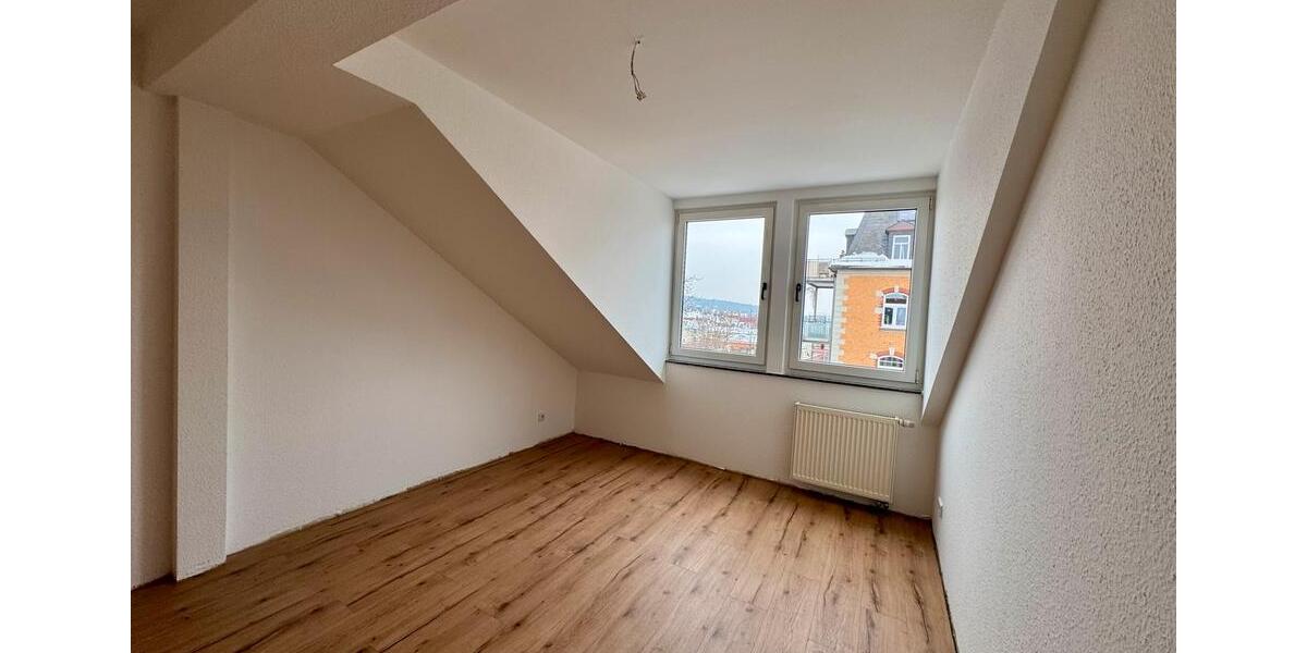Dachgeschoßwohnung Erfurt Andreasvorstadt - 3 Zimmer, 83 m&sup2;, 1.250&euro; | Angebot:24480645