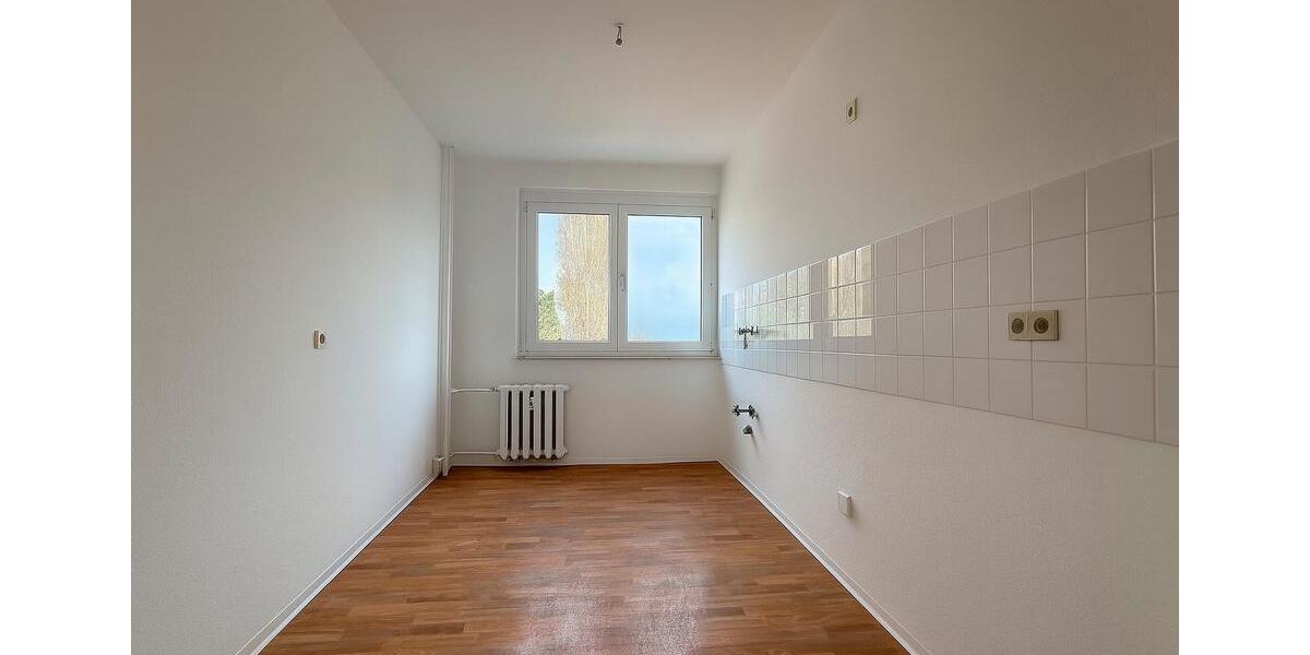 Etagenwohnung Rudolstadt - 2 Zimmer, 50 m&sup2;, 330&euro; | Angebot:25978336