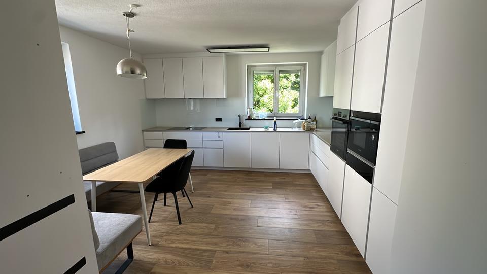 Zimmer in 4er WG von Oktober bis ende Mai 26