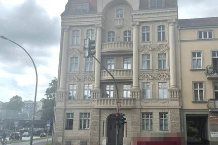 Charmante, möblierte Dachgeschoßwohnung mit Dachterrasse in Potsdam-Babelsberg