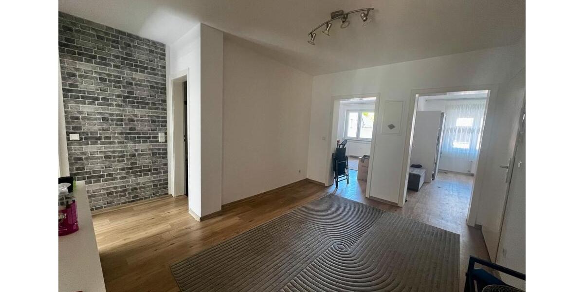 Etagenwohnung Oberhausen - 3 Zimmer, 96 m&sup2;, 1.150&euro; | Angebot:26497334