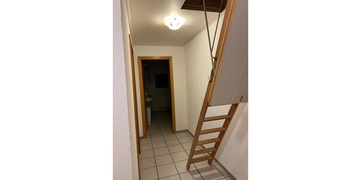 Dachgeschoßwohnung Zaberfeld - 2 Zimmer, 68 m&sup2;, 870&euro; | Angebot:26029815
