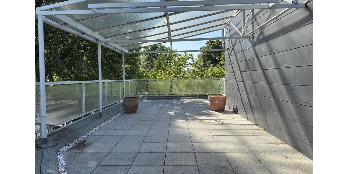 Einfamilienhaus Frankfurt am Main Nord-West - 5 Zimmer, 163 m&sup2;, 2.800&euro; | Angebot:25866995