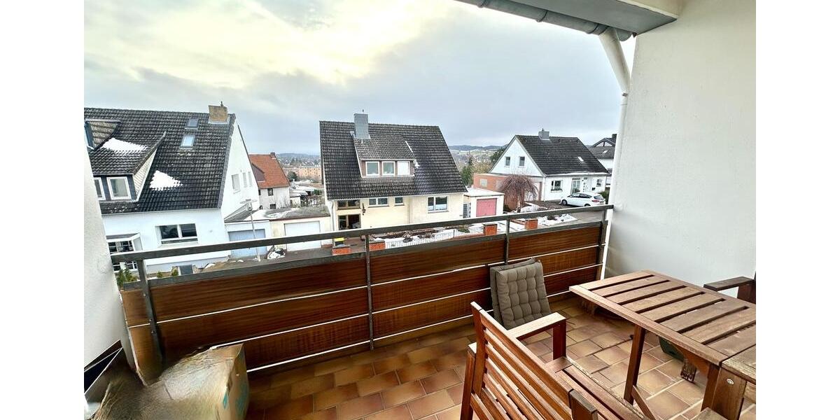 Wohnen mit Komfort: Sanierte 4-Zimmer-Wohnung in toller Lage - 