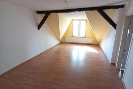Wohnung Ballenstedt - 2 Zimmer, 68 m&sup2;, 410&euro; | Angebot:26278048