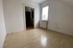 Dachgeschoßwohnung Dessau-Roßlau Brambach - 3 Zimmer, 66 m&sup2;, 360&euro; | Angebot:26649249