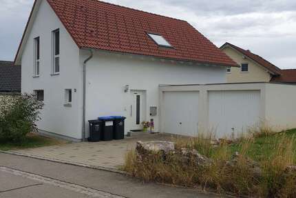Haus zum Mieten in Bühlenhausen 1.500 € 124 m²