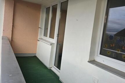 Wohnung Euskirchen - 4 Zimmer, 80 m&sup2;, 1.550&euro; | Angebot:24981051