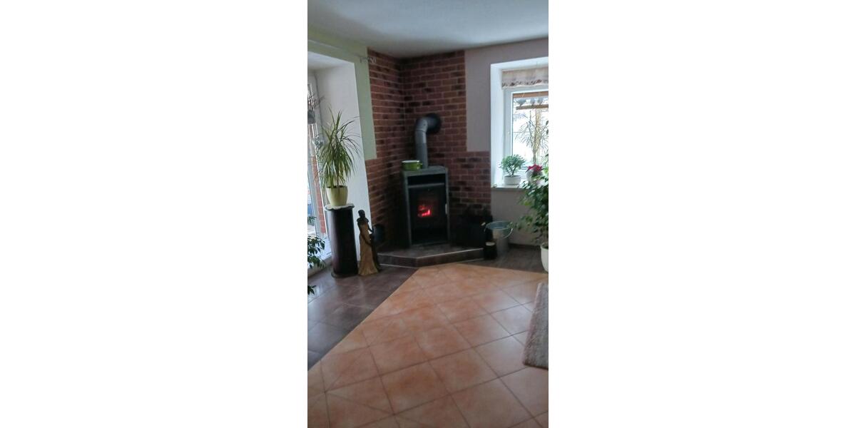 Einfamilienhaus Allstedt - 6 Zimmer, 130 m&sup2;, 1.500&euro; | Angebot:24678660