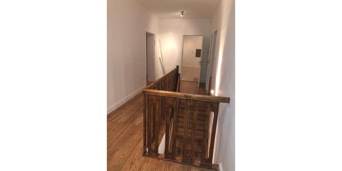 Etagenwohnung Malchow - 4 Zimmer, 128 m&sup2;, 961&euro; | Angebot:26020826