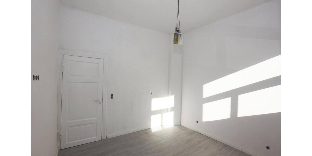 Erdgeschoßwohnung Emden Tholenswehr - 3 Zimmer, 97 m&sup2;, 800&euro; | Angebot:26448375