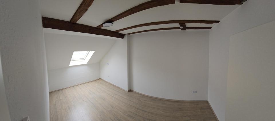 Dachgeschoßwohnung Uffenheim - 5 Zimmer, 165 m&sup2;, 1.815&euro; | Angebot:25812838