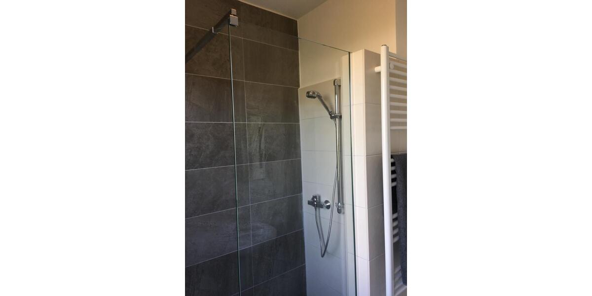 Wohnen auf Zeit Detmold Hakedahl - 3 Zimmer, 60 m&sup2;, 75&euro; | Angebot:26600450