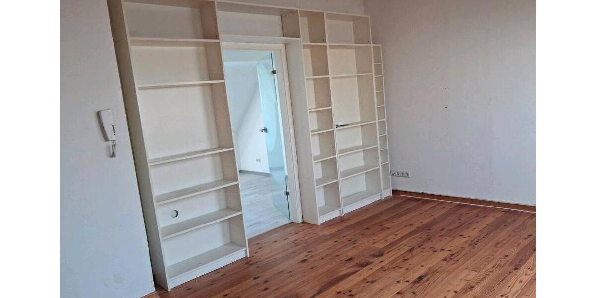 Dachgeschoßwohnung Saarlouis - 3 Zimmer, 60 m&sup2;, 620&euro; | Angebot:25866778