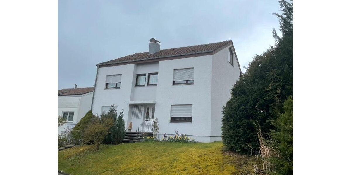 Etagenwohnung Markdorf - 6.5 Zimmer, 140 m&sup2;, 650&euro; | Angebot:26699194