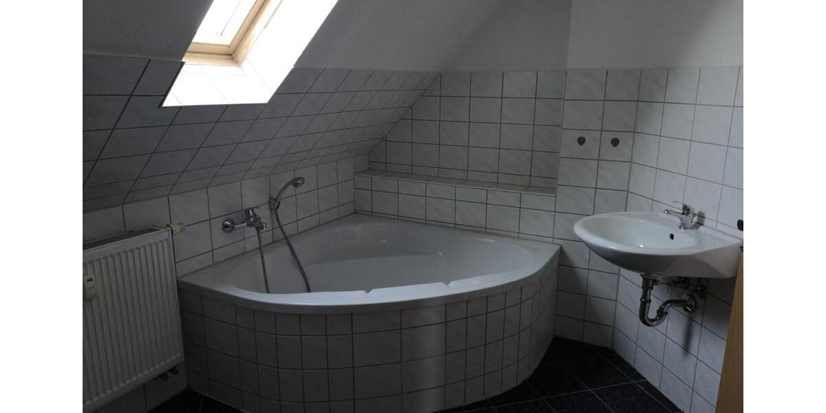 Erdgeschoßwohnung Regis-Breitingen Breitingen - 3 Zimmer, 63 m&sup2;, 369&euro; | Angebot:25306528