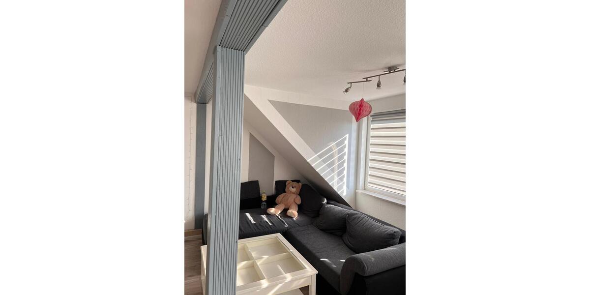 Dachgeschoßwohnung Einbeck - 2.5 Zimmer, 50 m&sup2;, 500&euro; | Angebot:26603475