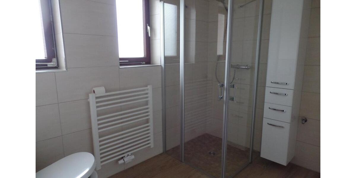 Erdgeschoßwohnung Rahden - 3 Zimmer, 90 m&sup2;, 700&euro; | Angebot:24977441