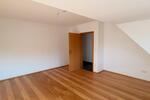 Etagenwohnung Celle Altencelle - 5 Zimmer, 125 m&sup2;, 1.150&euro; | Angebot:25285583
