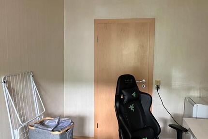 Wohnen auf Zeit Metzingen - 11 Zimmer, 85 m&sup2;, 485&euro; | Angebot:26677518