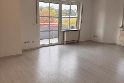 2 - Zimmer Wohnung in Sassanfahrt ab sofort zu vermieten zimmer