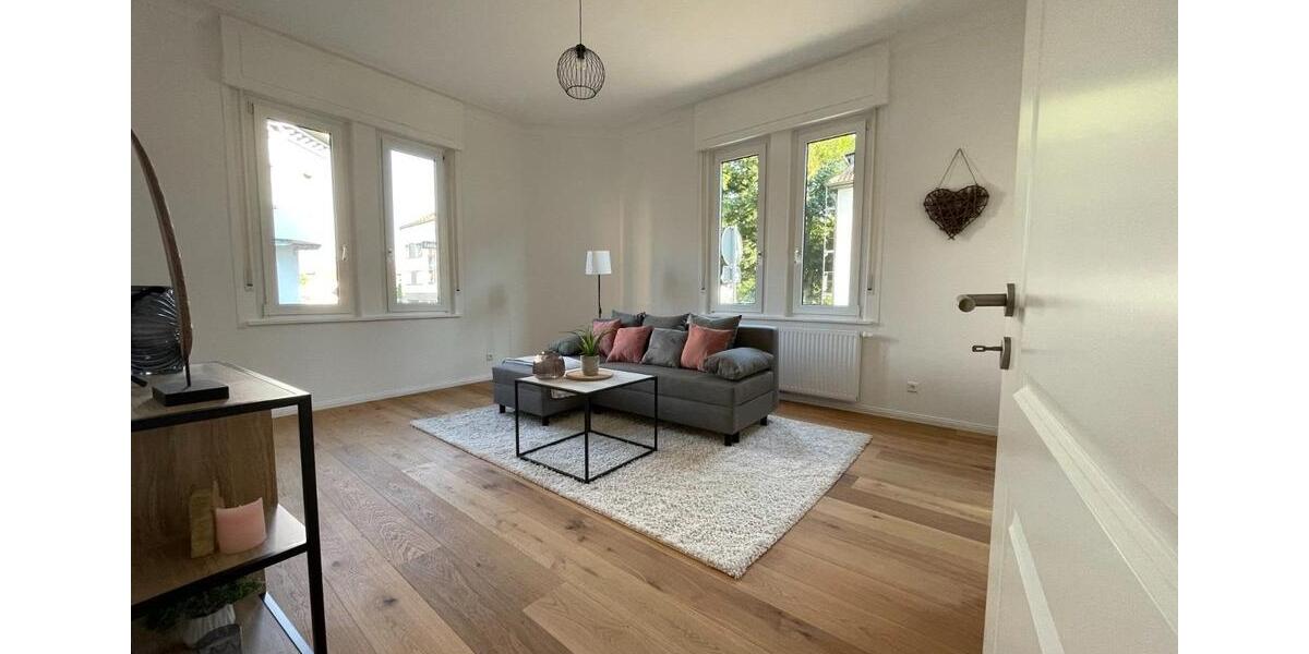 Erdgeschoßwohnung Albstadt - 4 Zimmer, 89 m&sup2;, 1.000&euro; | Angebot:24803402