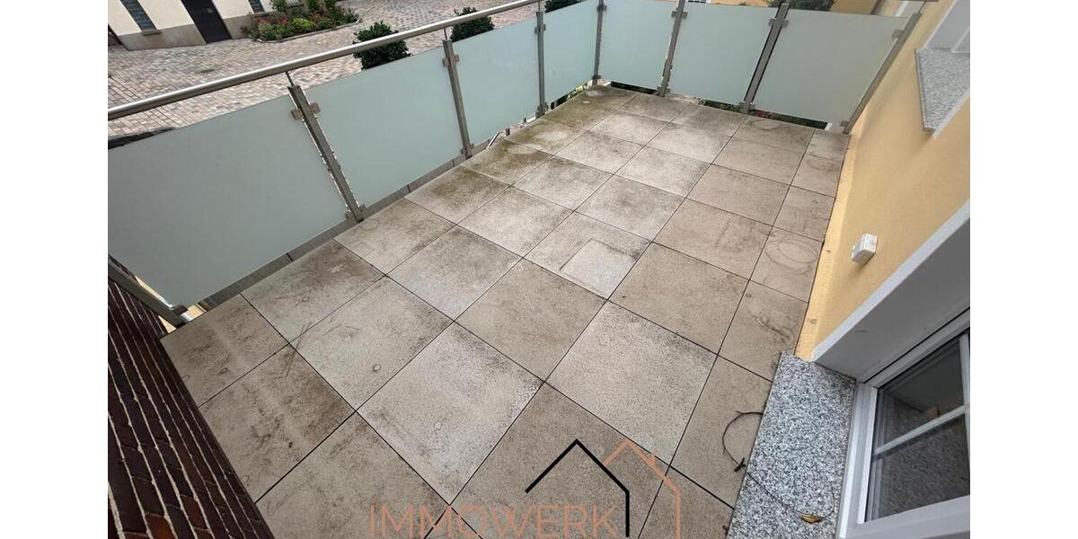 Erdgeschoßwohnung Minden - 3 Zimmer, 121 m&sup2;, 1.150&euro; | Angebot:25433175