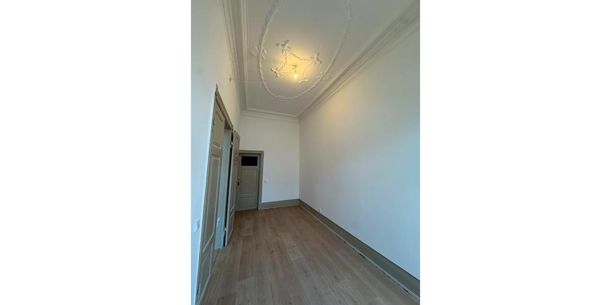 Etagenwohnung Wismar Altstadt - 4.5 Zimmer, 152 m&sup2;, 1.500&euro; | Angebot:26637140