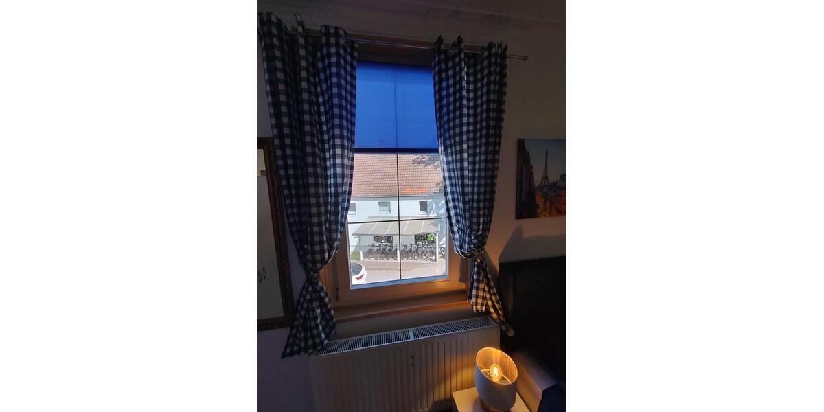 Etagenwohnung Kornwestheim - 5 Zimmer, 110 m&sup2;, 550&euro; | Angebot:25856636