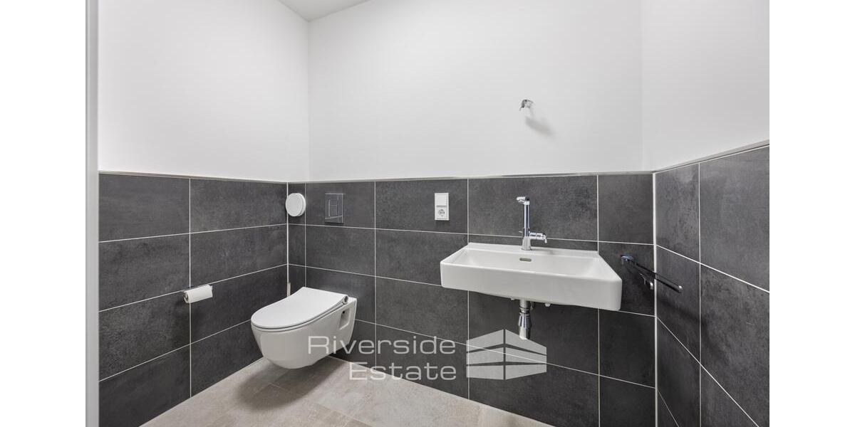 Erdgeschoßwohnung Hameln Kernstadt - 3 Zimmer, 139 m&sup2;, 1.600&euro; | Angebot:25513824