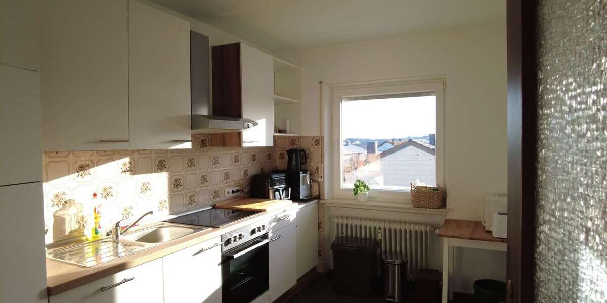 Etagenwohnung Dohr - 4 Zimmer, 90 m&sup2;, 700&euro; | Angebot:25793396