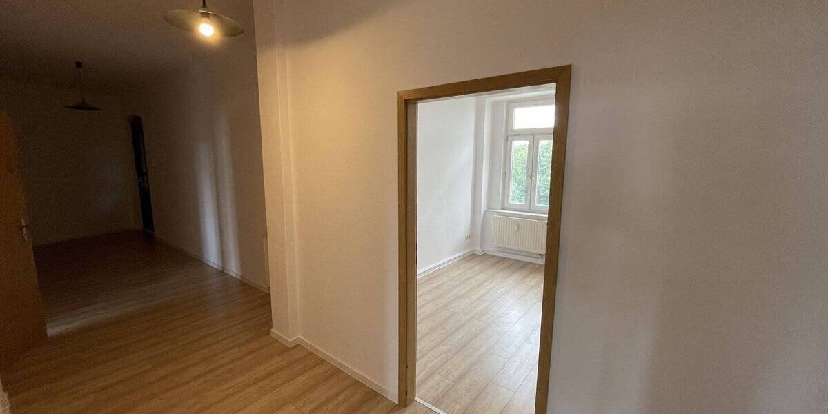Etagenwohnung Görlitz Innenstadt - 3 Zimmer, 86 m&sup2;, 435&euro; | Angebot:26042932