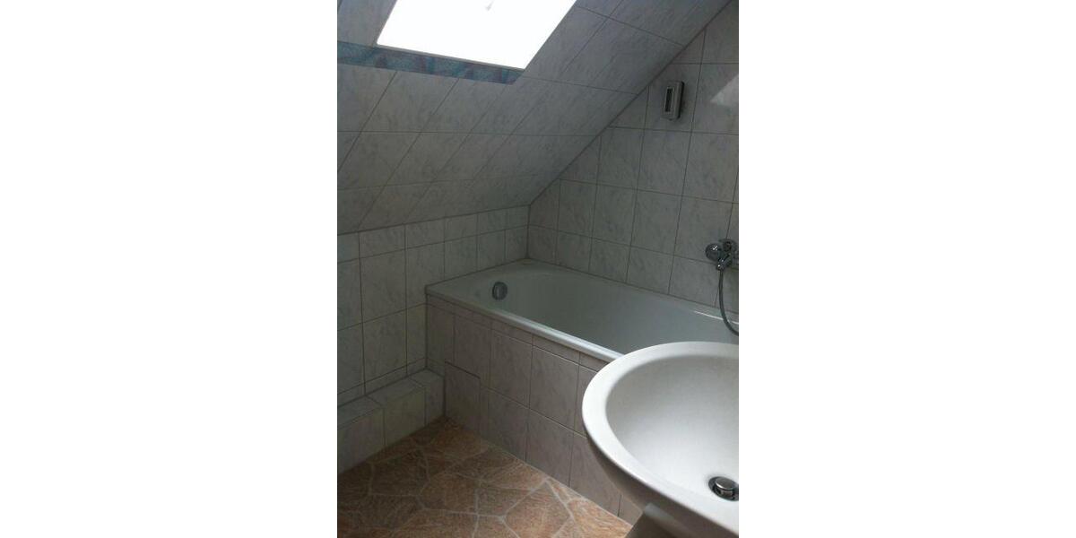 Wohnen auf Zeit Ludwigsburg - 1 Zimmer, 10 m&sup2;, 305&euro; | Angebot:26660773