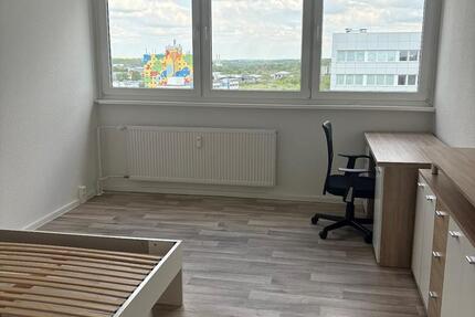 Wohnung Neubrandenburg - 1 Zimmer, 24 m&sup2;, 280&euro; | Angebot:26593698
