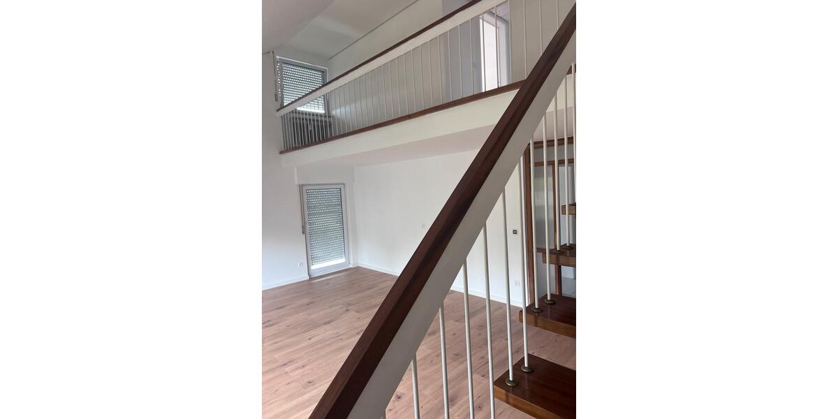 Maisonettenwohnung Göppingen - 4.5 Zimmer, 110 m&sup2;, 1.650&euro; | Angebot:26656549