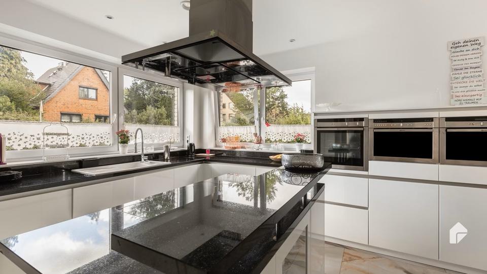 Maisonettenwohnung Hamburg Wandsbek - 5 Zimmer, 195 m&sup2;, 3.000&euro; | Angebot:25285587