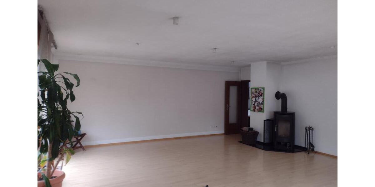 Etagenwohnung Bad Honnef - 3 Zimmer, 92 m&sup2;, 990&euro; | Angebot:25404241
