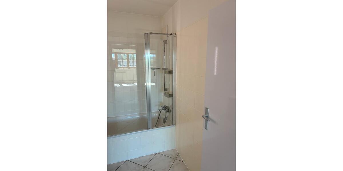 Dachgeschoßwohnung Bad Bellingen - 3.5 Zimmer, 73 m&sup2;, 950&euro; | Angebot:26045344