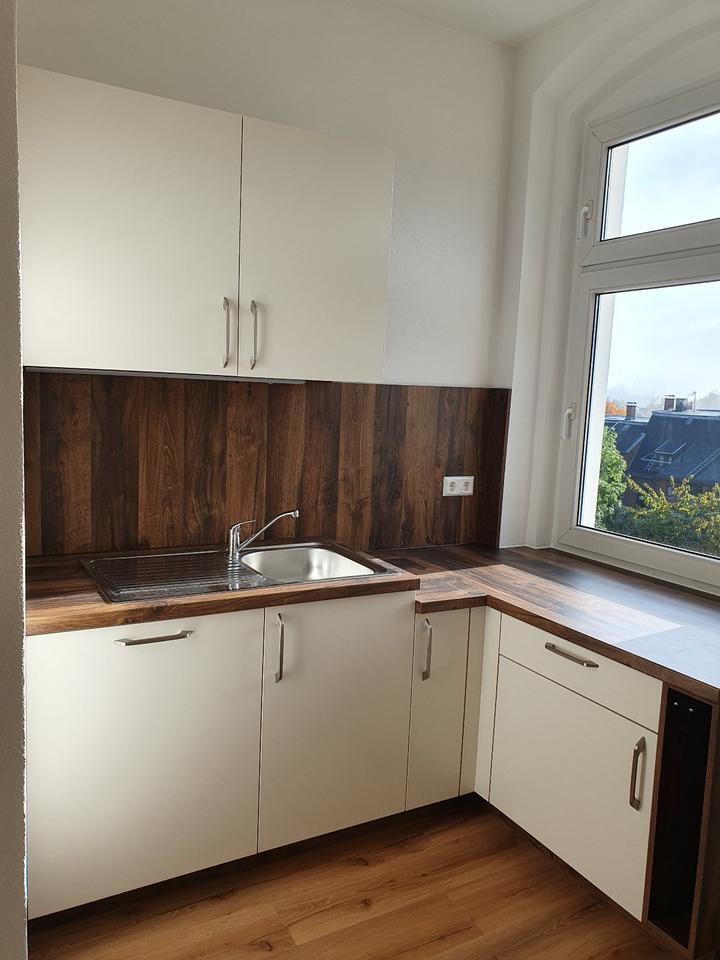 Erstbezug nach Kernsanierung - 2 Zimmer Wohnung zimmer