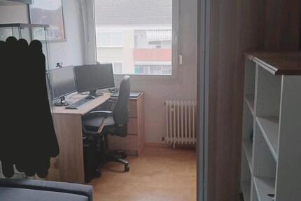 (Zwischenmiete)Möbliertes WG-Zimmer in 3 Zimmer Wohnung in Coerde 1 zimmer