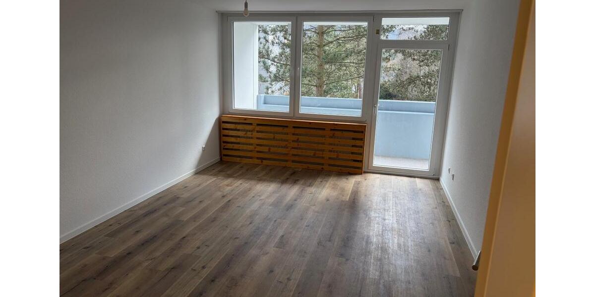 Etagenwohnung Kaiserslautern - 4 Zimmer, 88 m&sup2;, 895&euro; | Angebot:25122524