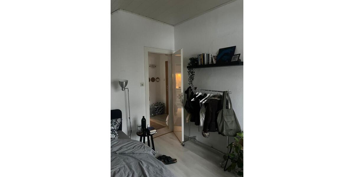 Etagenwohnung Bielefeld Schildesche - 4 Zimmer, 63 m&sup2;, 280&euro; | Angebot:25547507