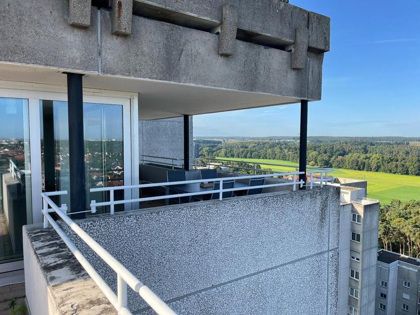 Juwel Penthouse 60 qm Dach-Terrasse und Fensterfront 17. Stock