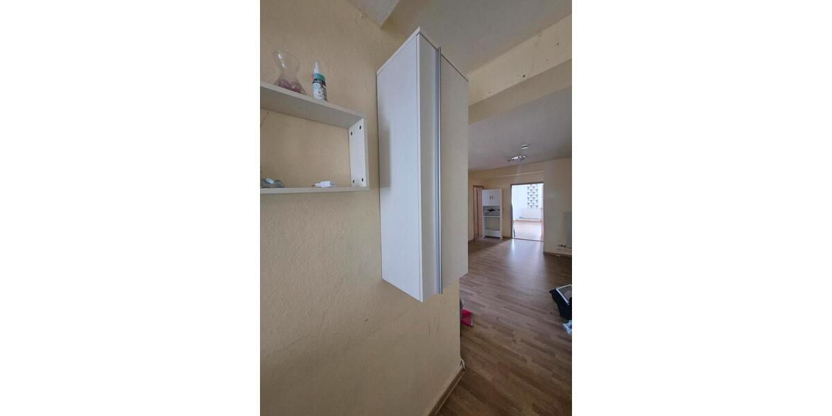 Etagenwohnung Spangenberg - 1 Zimmer, 152 m&sup2;, 950&euro; | Angebot:26385280