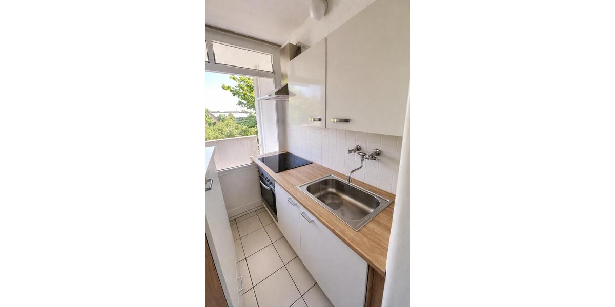 Etagenwohnung Bremerhaven Mitte - 1 Zimmer, 35 m&sup2;, 950&euro; | Angebot:26026068