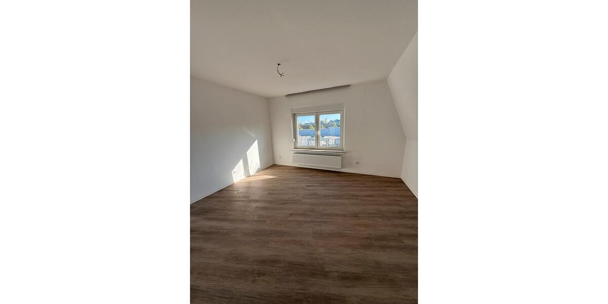 Etagenwohnung Beckum - 2 Zimmer, 115 m&sup2;, 920&euro; | Angebot:26618951