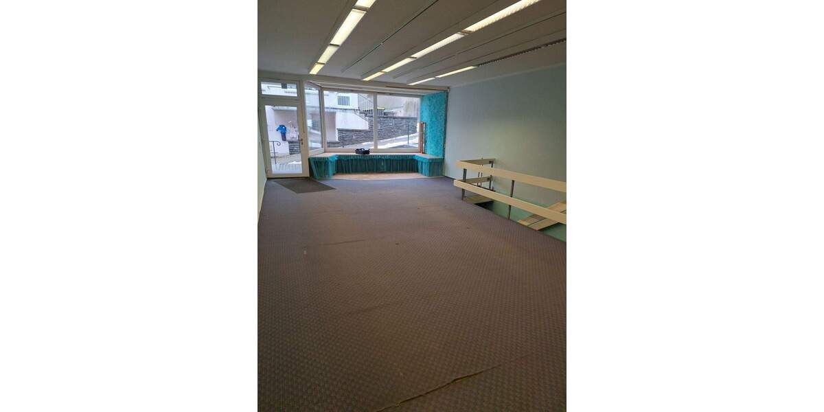 Gewerbeobjekt Titisee-Neustadt Neustadt - 1 Zimmer, 550&euro; | Angebot:25727676