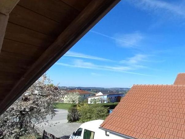 Einfamilienhaus Hemau - 8 Zimmer, 175 m&sup2;, 1.350&euro; | Angebot:26481717