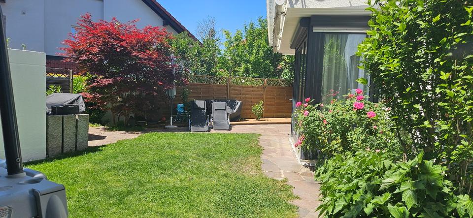 Doppelhaushälfte Tamm - 4.5 Zimmer, 146 m&sup2;, 2.200&euro; | Angebot:24690524