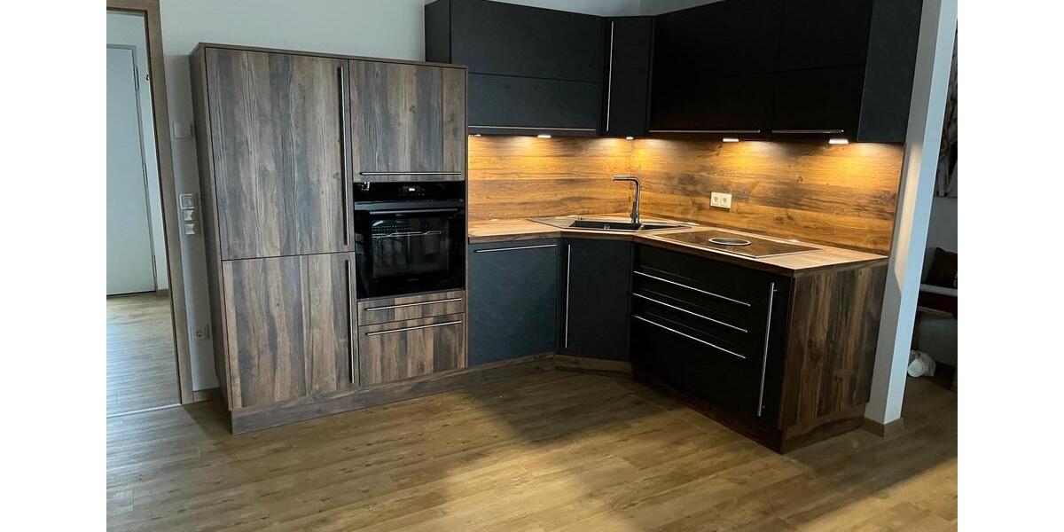 Dachgeschoßwohnung Zell - 4 Zimmer, 105 m&sup2;, 925&euro; | Angebot:24729625